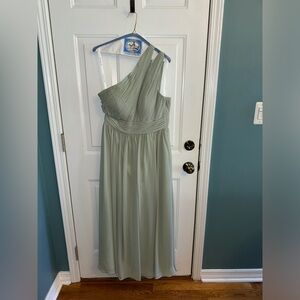 Women’s Mint Green Chiffon Bridesmaids Dress - Size 10 - Azazie Molly Dress
